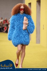 اللون الأزرق الفاتح