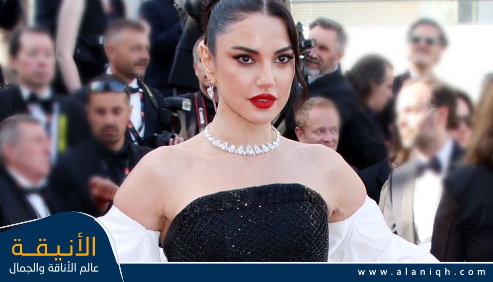 درة بمجوهرات كلاسيكية ولمسة راقية