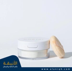 تثبيت المكياج بالبودرة الشفافة
