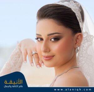 عروس ببشرقة مشرقة لامعة وإطلالة جذابة