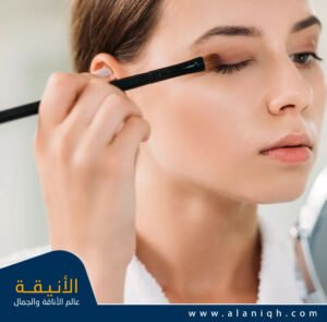 مكياج العيون البسيط المناسب للعمل