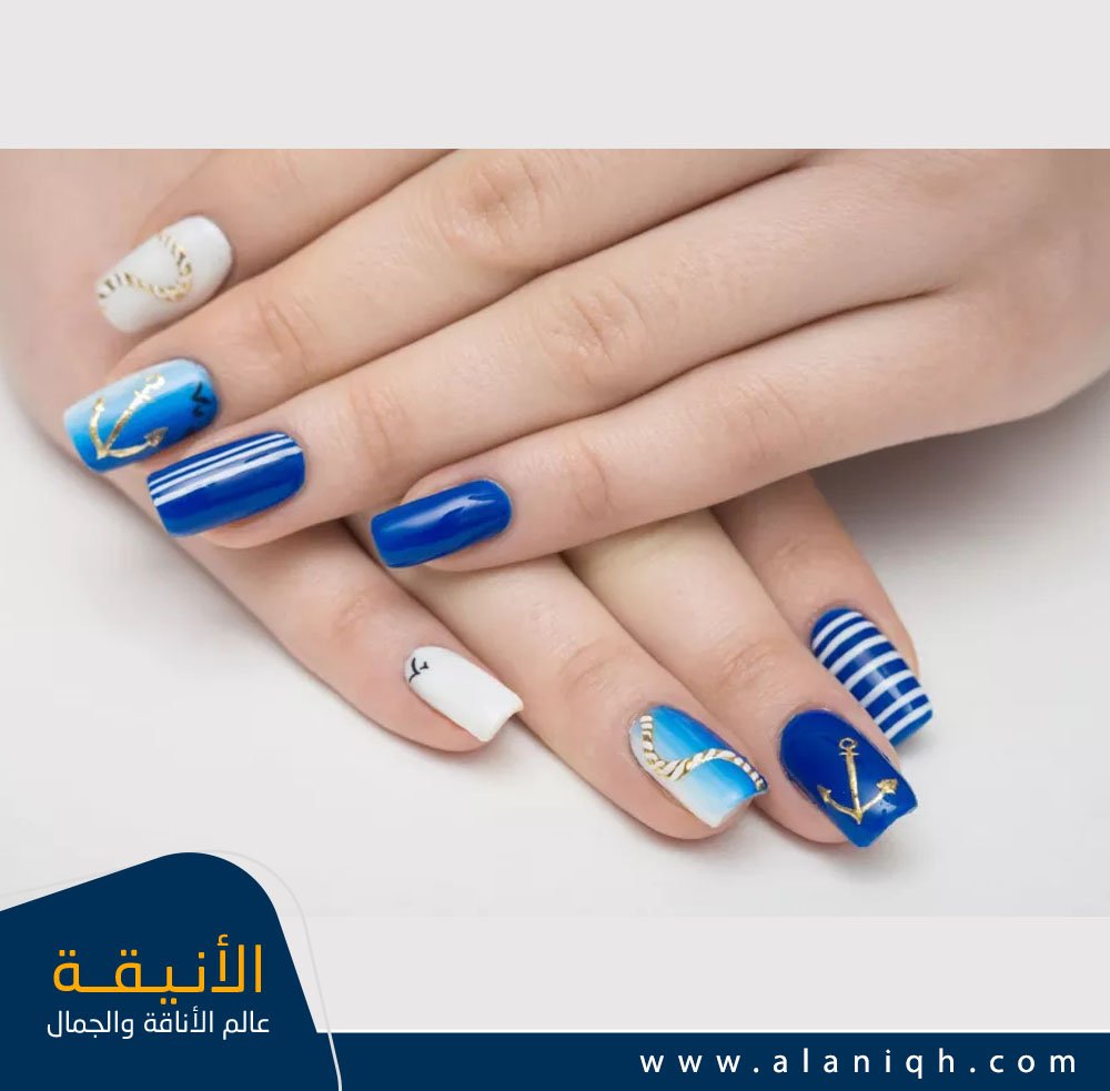 الأزرق أظافر العام الجديد 2026